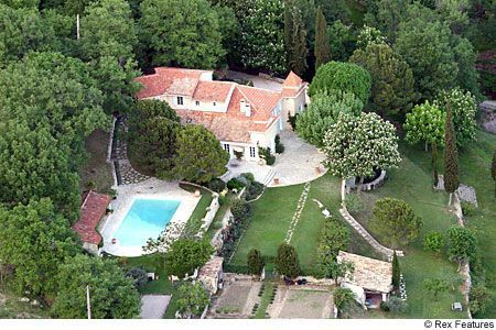 Saint Tropez, domiciliul luxos al celebritatilor