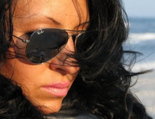 Giulia: As da 2000 de euro pe o poseta...doar daca face si micul dejun! EXCLUSIV