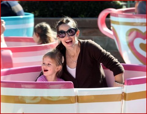 Vedetele adora lumea de poveste de la Disneyland