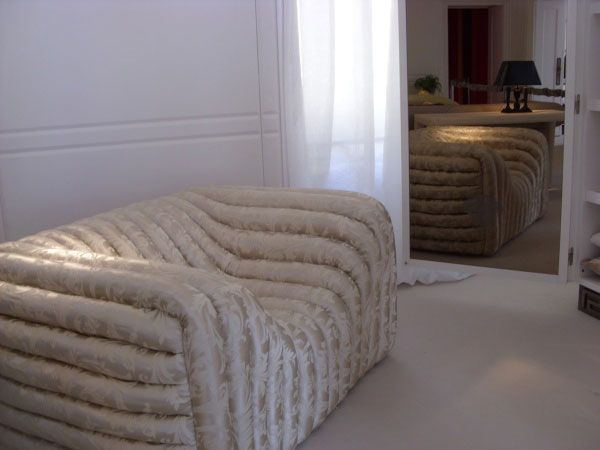 Uite cum arata mobila de lux realizata de Versace FOTO!