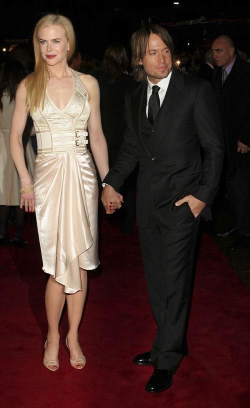 Nicole Kidman si-a pus silicoane! FOTO!