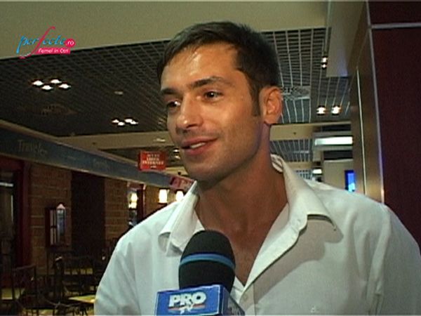 Radu Valcan si-a dus mama la premiera filmului &ldquo;Eclipsa&rdquo; VIDEO EXCLUSIV!