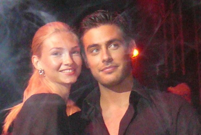 Madalina Draghici, curtata in Atena de un cantaret grec