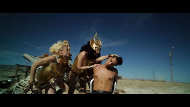 Iti place noul videoclip al Claudiei Pavel? Ti se pare ca ai mai auzit melodia undeva?
