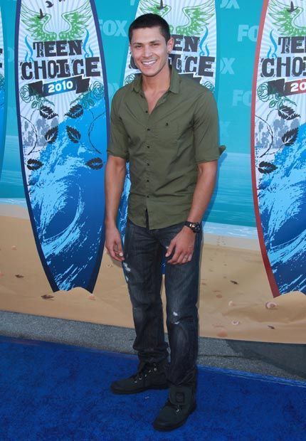 Megan Fox si Taylor Lautner - desemnati cei mai&nbsp; sexy actori la Teen Choice Awards! Vezi lista completa a castigatorilor! GALERIE FOTO