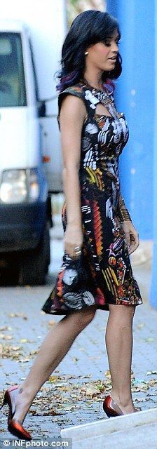 In sfarsit: Katy Perry la categoria bine imbracate ! FOTO