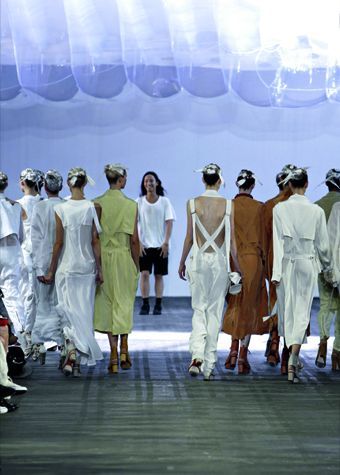 Nike colaboreaza cu Alexander Wang pentru o super colectie vestimentara