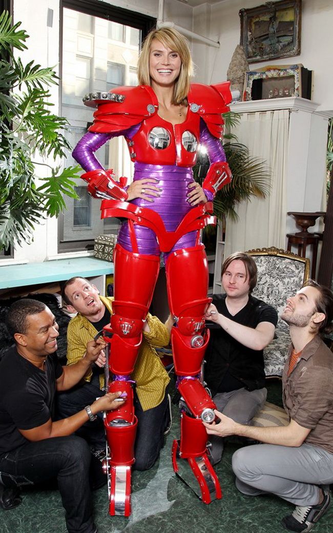 Heidi Klum - femeia robot FOTO!