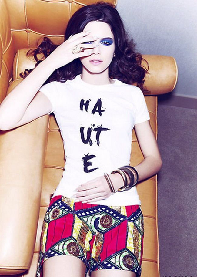 Mezina clanului Kardashian, Kendall, da lovitura in modelling! FOTO