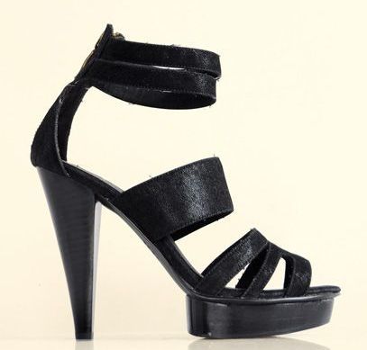 SHOPPING ALERT! Sandale Mango nude, la 100 de lei