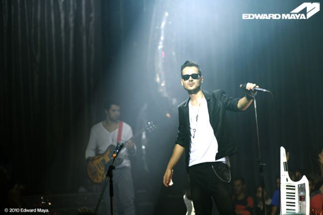 El este romanul momentului! Edward Maya - in topul celor mai vizualizate clipuri de pe Youtube din toate timpurile!