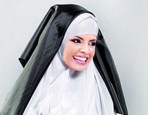 O fosta calugarita, care nu a sarutat niciodata un barbat, este noua Miss World 2011. Poarta in numele ei si luna, si soarele. Galerie FOTO