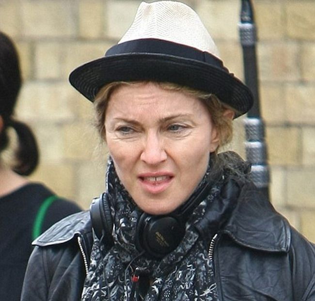 Are 53 de ani, dar se poarta ca la 20. Madonna, intr-o forma mai buna ca oricand. Vezi cat a intinerit intr-un an