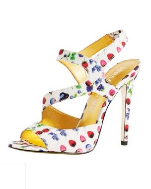 Versace pentru H M revine cu o colectie de vacanta. Iti place?