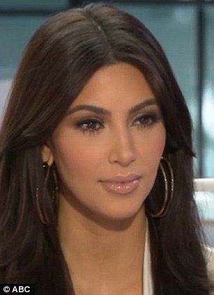&ldquo;Nu aveti niciun talent!&rdquo; In sfarsit, cineva le pune la punct pe surorile Kardashian! VIDEO