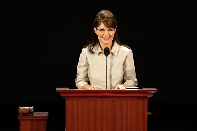 Julianne Moore &ndash; transformare spectaculoasa in Sarah Palin pentru filmul &ldquo;Game Change&rdquo;