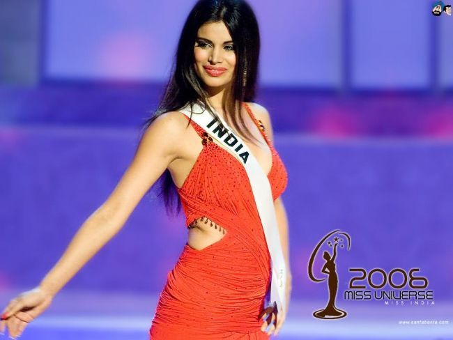 In serial nu indrazneste sa vorbeasca cu femeile, in realitate e casatorit cu o fosta Miss India