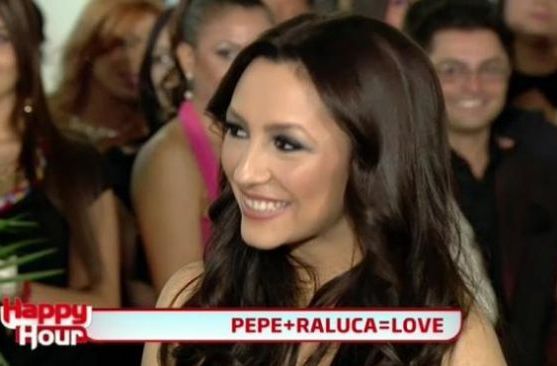 Andra, intr-o rochie stramta si decupata. Vezi tinuta care a atras toate privirile FOTO si VIDEO