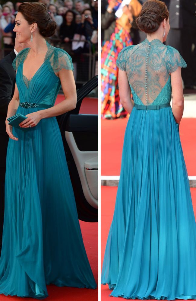 Look-ul zilei: Ducesa de Cambridge, o aparitie rafinata intr-o rochie decoltata si transparenta