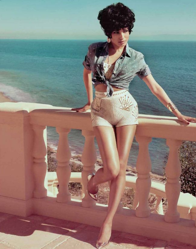 Editia Denim a revistei Flaunt a fost publicata pe jeans&hellip;la propriu