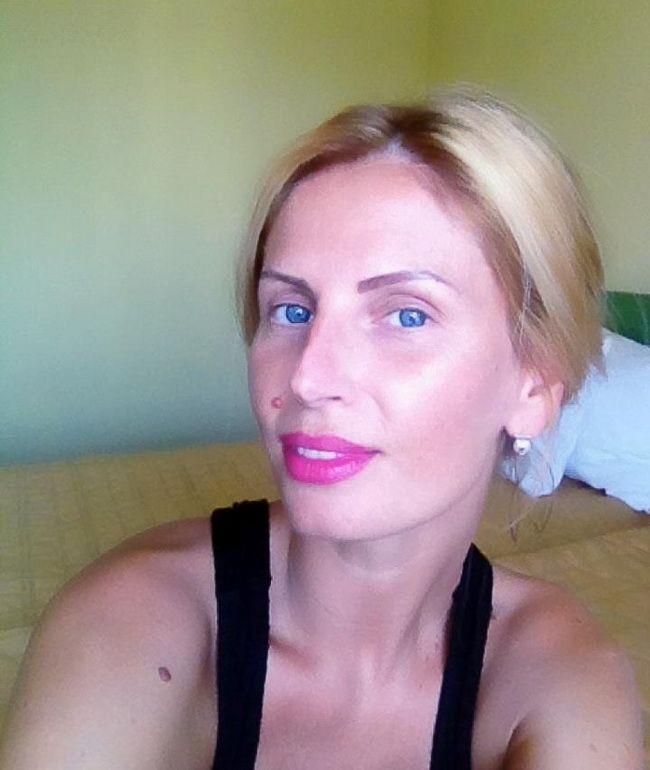 Schimbare totala de look! Uite cum arata Andreea Banica fara machiaj