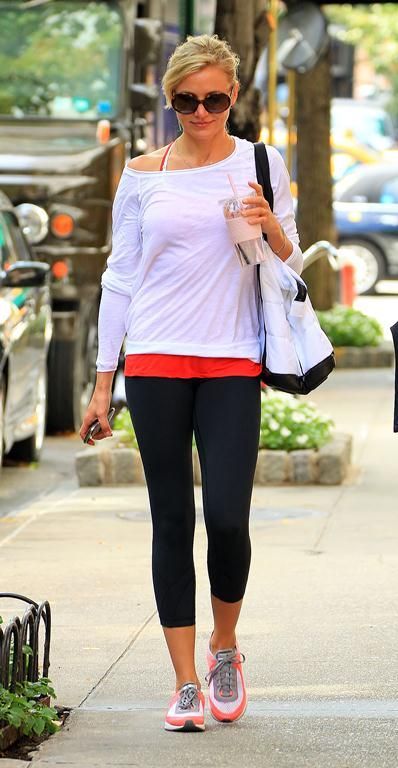 Zambitoare chiar si dupa ora de fitness. Cameron Diaz nu ezita sa-si arate frumusetea naturala nici dupa ce a mers la sala