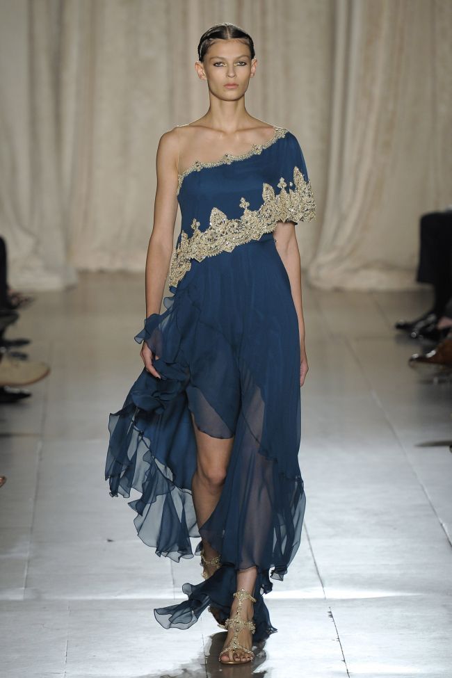 New York Fashion Week: Marchesa primavara 2013 &ndash; o colectie pretioasa, de inspiratie traditionala indiana