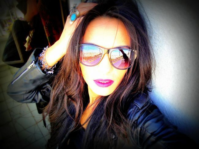 Cosmina Pasarin, alaturi de Giulia, Gina Pistol si Lora. Vezi ce sexy a pozat