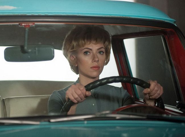Schimbare radicala de look pentru Scarlet Johansson. Uite cum s-a transformat vedeta pentru cel mai recent film al sau