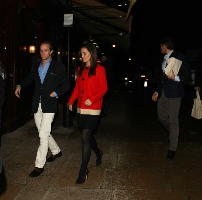 Este bancher, tanar si frumos. Cum arata barbatul care i-a furat inima lui Pippa Middleton