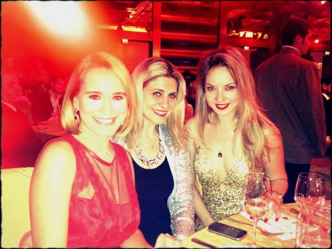 Andreea Raicu, cea mai stylish aparitie a serii la Festivalul Brazilor de Craciun