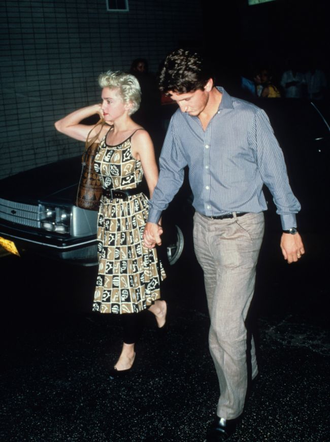 Madonna, desfiintata de fostul ei sot, Sean Penn. Ce dezvaluiri dure a facut el despre Regina Muzicii Pop si Robin Wright