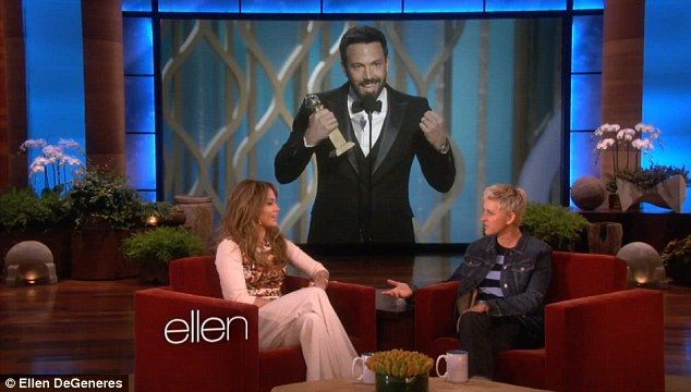 A parasit-o cu cateva zile inainte de nunta, insa nu ii poarta pica. Reactia lui Jennifer Lopez dupa ce Ben Affleck a castigat Globul de Aur