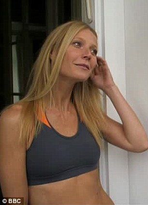 La 40 de ani are, in sfarsit, corpul mult visat. Cine este vedeta cu un abdomen de fier