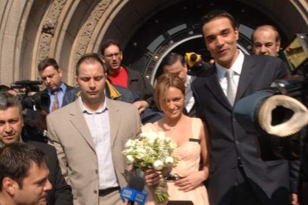 Stefan Stan s-a grabit sa o ceara de sotie pe Andreea Mantea. Ar putea pati ca ei! Iata cele mai scurte casnicii ale vedetelor din Romania