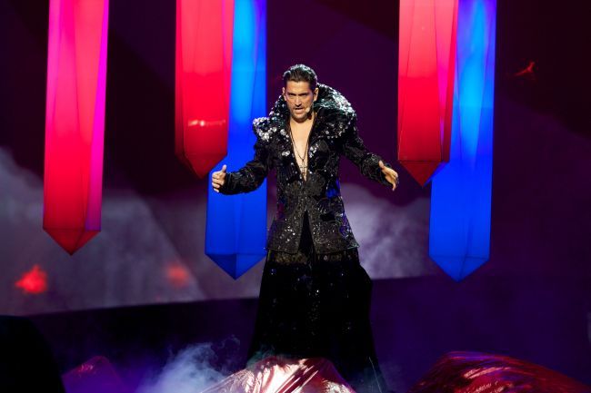 Eurovision 2013. Cezar Ouatu lupta asta seara pentru marele trofeu. Ce parere au despre el Andra, Giulia si Ellie White EXCLUSIV