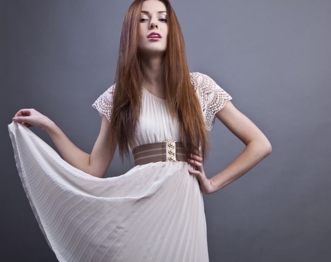 Rochia alba: cu ce ocazie sa o porti si cand este total interzisa. Sfaturi de la designerul Mihaela Drafta EXCLUSIV