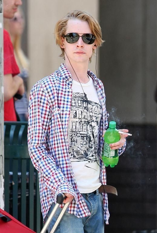 S-a reapucat Macaulay Culkin de droguri? Vezi de ce apropiatii sunt ingrijorati de acest lucru