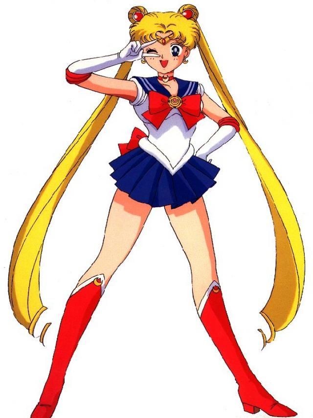 Kylie Jenner, sora mai mica a lui Kim Kardashian, o imita pe Sailor Moon. Uite cat de bine a semanat adolescenta cu celebrul personaj