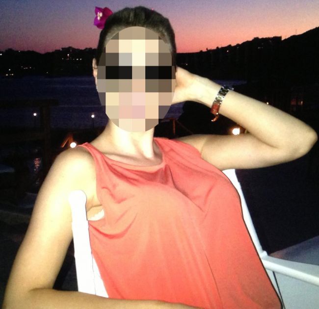 O blonda celebra din showbizul romanesc a facut vestea cea mare: Sunt insarcinata pentru a doua oara. Voi avea un baietel!