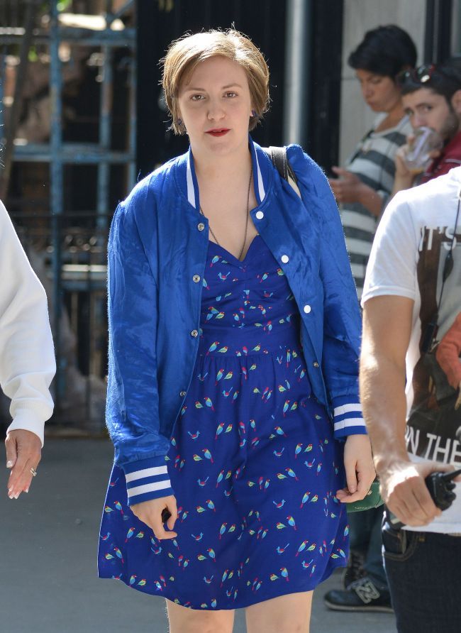 E plinuta si mai stearsa decat 90% dintre femei si totusi Anna Wintour ar face orice sa o aiba pe coperta Vogue! Cine este vedeta pe care nu te-ai fi asteptat niciodata sa o vezi pe coperta