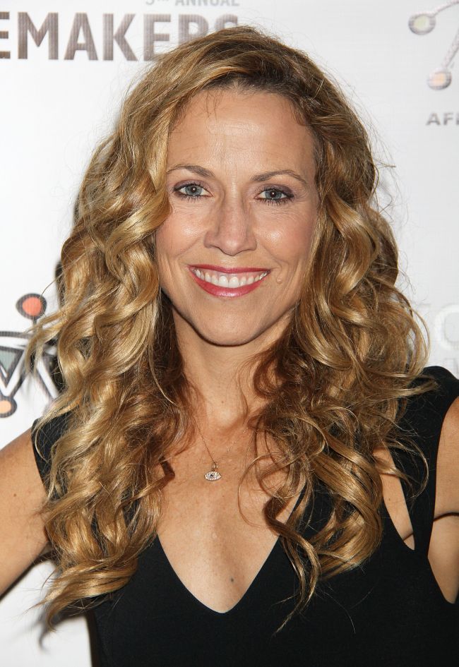 Cum arata Sheryl Crow la 18 ani dupa aceasta imagine si de ce i-a lasat pe toti cu gura cascata la un eveniment caritabil