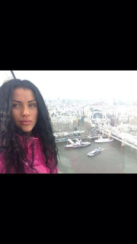 De nerecunoscut! Cum arata Daniela Crudu fara pic de machiaj pe fata: FOTO