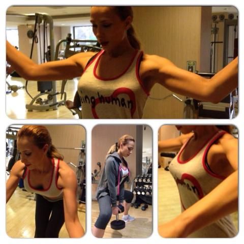 Iulia Vantur, intr-o ipostaza neasteptata. Cum a fost surprinsa vedeta si cum arata fara machiaj, intr-o zi obisnuita&nbsp;