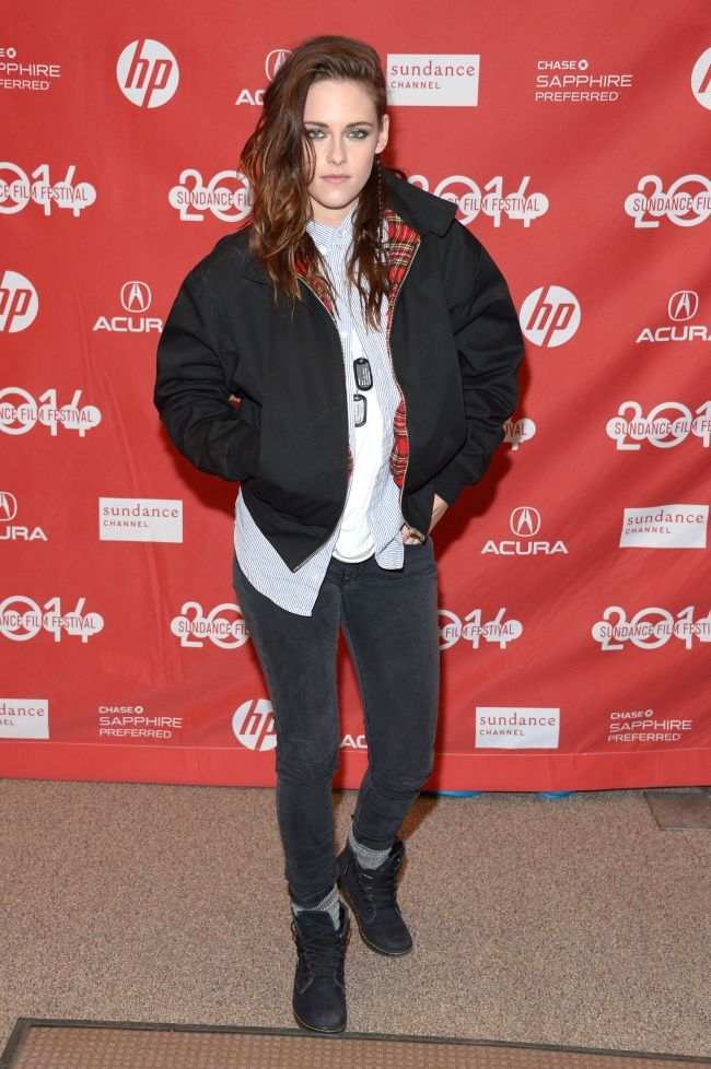 Imbracata neglijent la premiera unui film. Cum a dezamagit Kristen Stewart la Sundance Film Festival