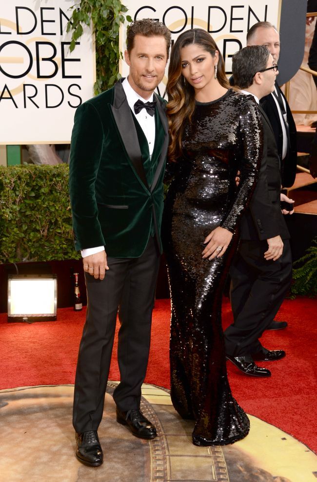 Este cel mai in voga actor de la Hollywood si se mandreste cu o familie superba. Cum arata si cat de frumoasa este Camila Alves, sotia lui Matthew McConaughey