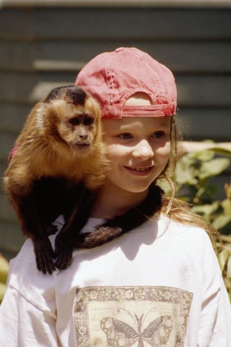 Ai vazut-o de atatea ori in Monkey Trouble, insa nu stiai ca este ea. Cum arata dupa 20 de ani Thora Brich si cu ce se ocupa