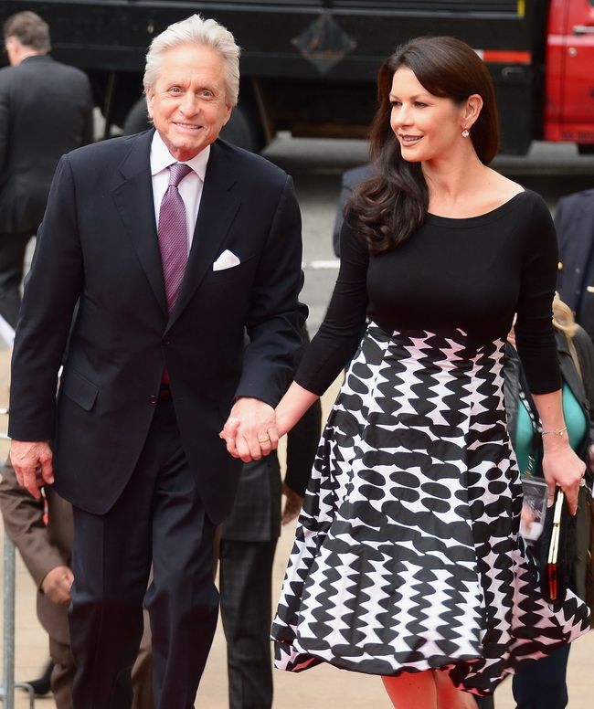 Indragostiti ca in prima zi. Michael Douglas si Catherine Zeta-Jones, prima iesire la un eveniment monden, dupa ce s-au impacat
