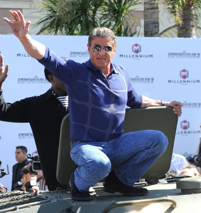 Starurile din The Expendables au facut spectacol la Cannes. Vezi cat de bine arata Stallone, Schwarzenegger si Banderas, chiar daca au trecut de prima tinerete