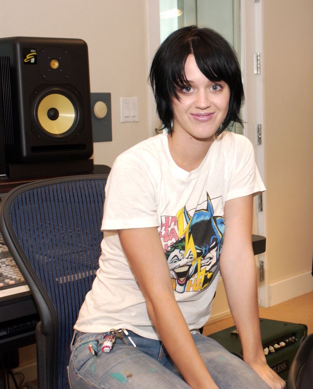 Acum e una dintre cele mai dorite femei, dar la inceputul carierei arata complet diferit. Imagini rare cu celebra Katy Perry